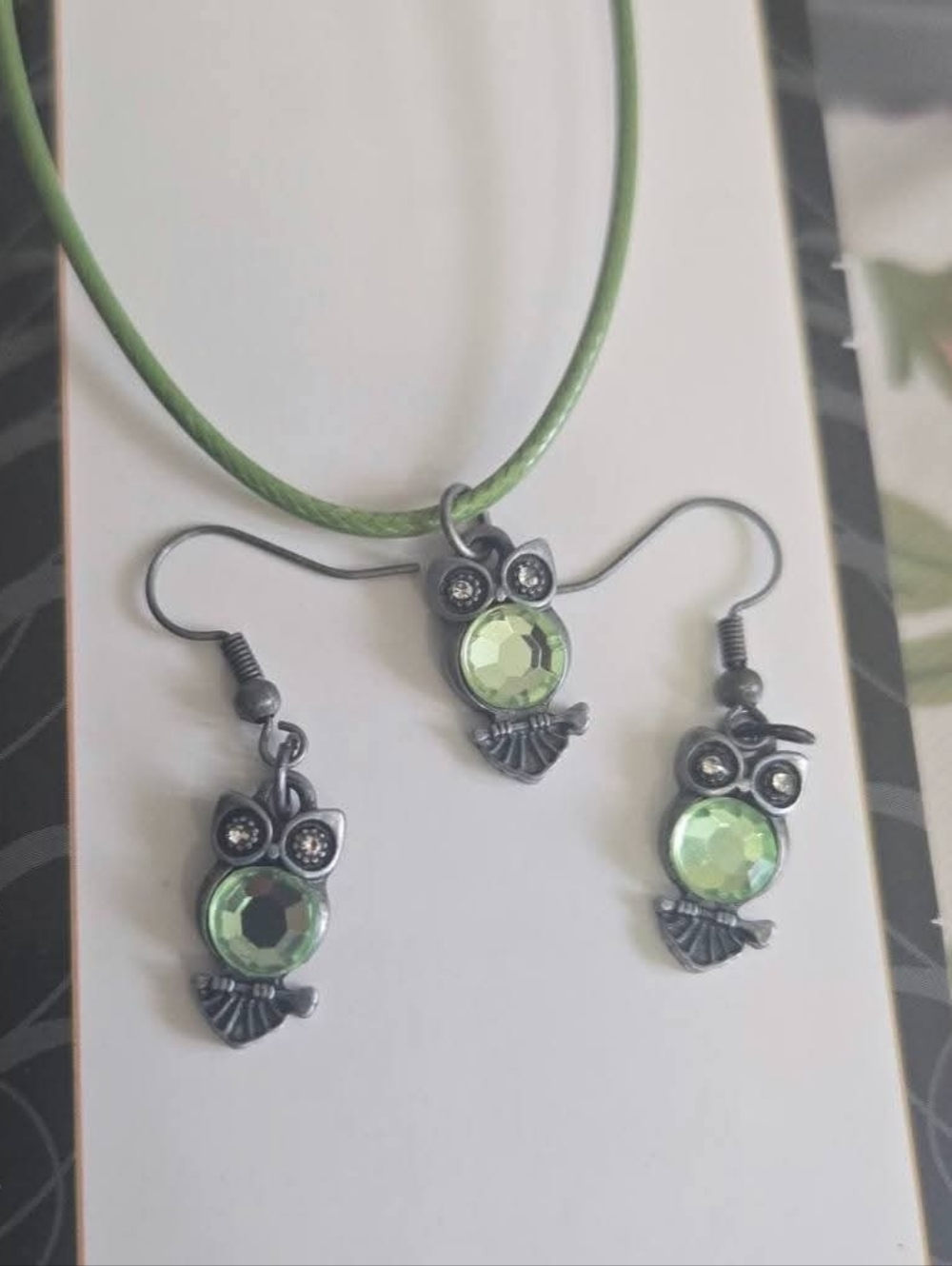 Light Green Crystal Owl Pendant Necklace and Earrings Set